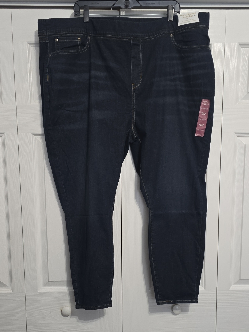 🆕️ Signature by Levi Strauss Dark Blue Pull-On Skinny Jeans